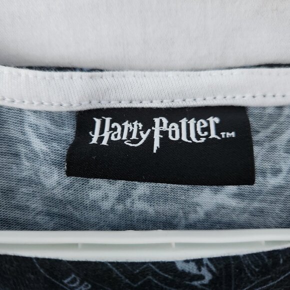 Harry Potter Girls Dress Size 11-12 Gryffindor Crest Vanilla Underground - Picture 3 of 6